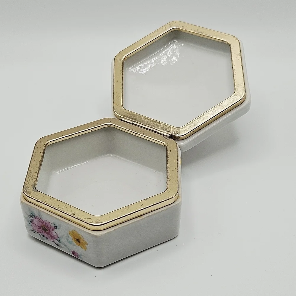 VINTAGE Action Porcelain Floral Hexagonal Hinged Trinket Jewelry Box Made Japan